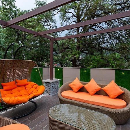 Hotel La Eden Mussoorie Ngoại thất bức ảnh
