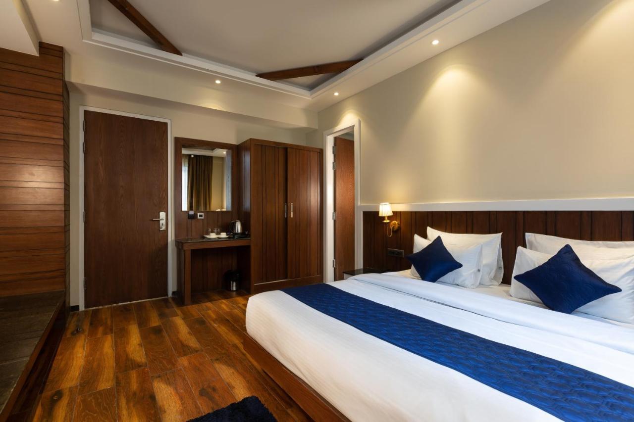 Hotel La Eden Mussoorie Ngoại thất bức ảnh