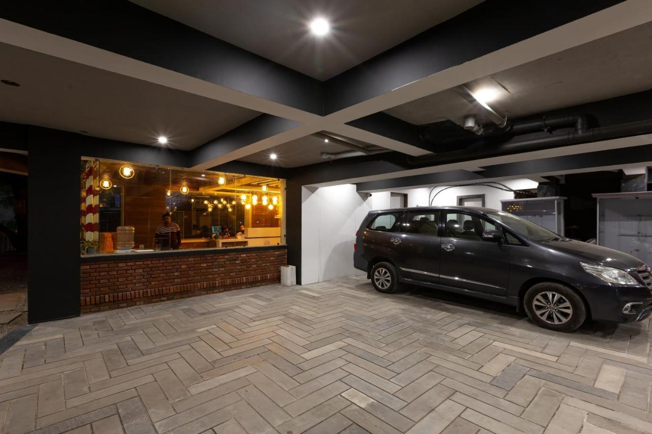 Hotel La Eden Mussoorie Ngoại thất bức ảnh