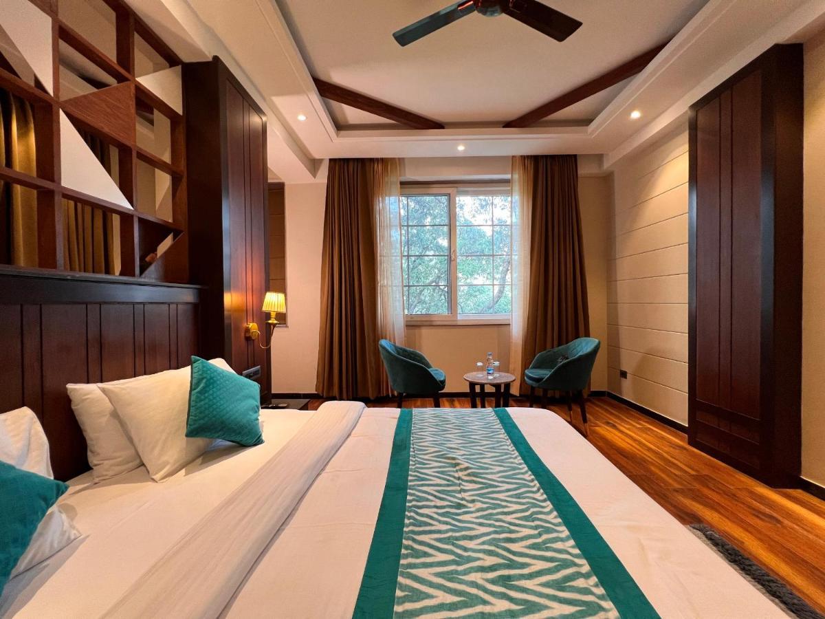 Hotel La Eden Mussoorie Ngoại thất bức ảnh