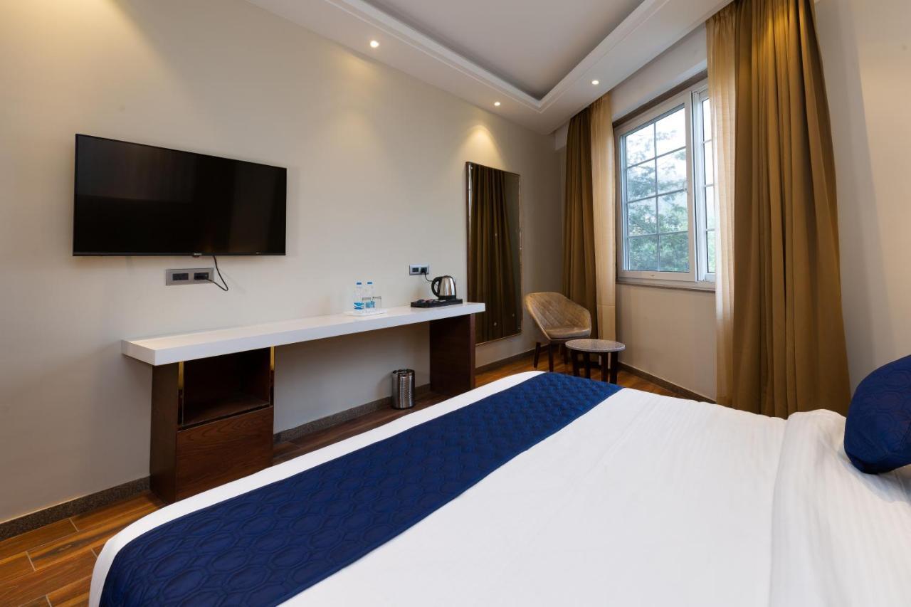 Hotel La Eden Mussoorie Ngoại thất bức ảnh